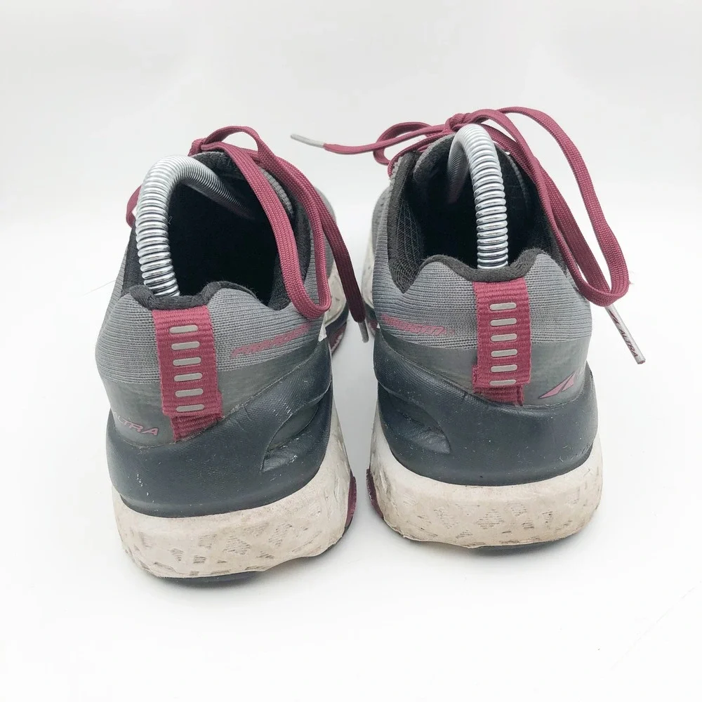 Altra Shoes Womens 8.5 Paradigm 4.5 Gray Maroon Running Foot Shape Zero Drop